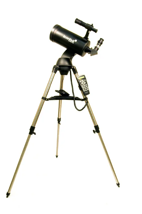 imagen telescopio Levenhuk SkyMatic 127 GT MAK