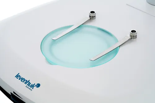 imagen microscopio trinocular Levenhuk ZOOM 1T,  8