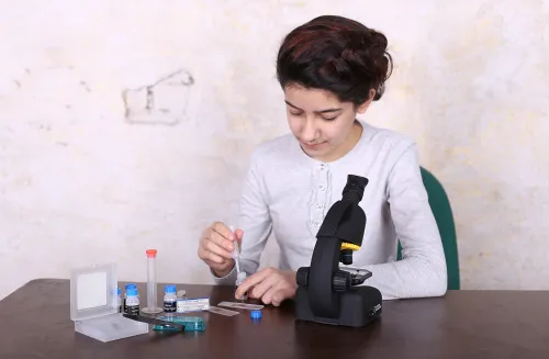 foto microscopio Bresser National Geographic 40–640x con soporte para smartphone,  11