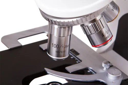 gráfico microscopio Bresser BioScience Trino,  7