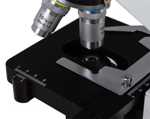 imagen microscopio Bresser Researcher Bino,  5