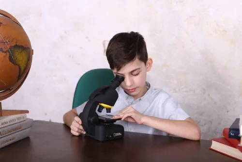 foto microscopio Bresser National Geographic 40–640x con soporte para smartphone,  10